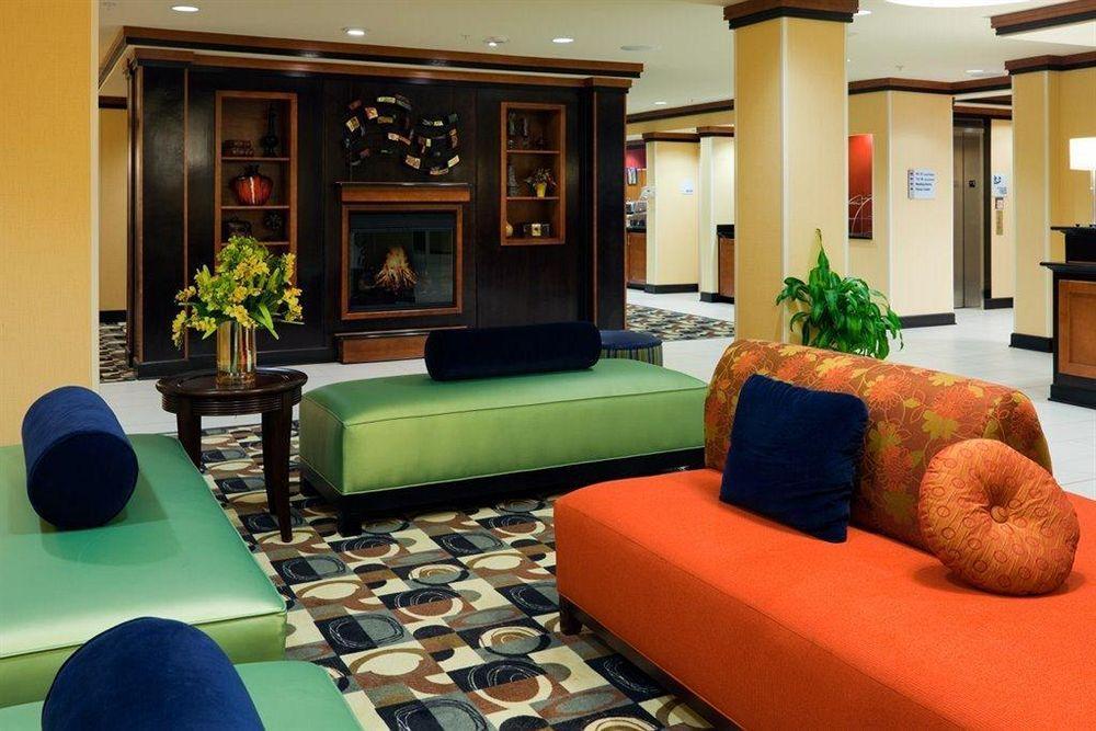 Holiday Inn Express & Suites Gonzales, An Ihg Hotel Εσωτερικό φωτογραφία