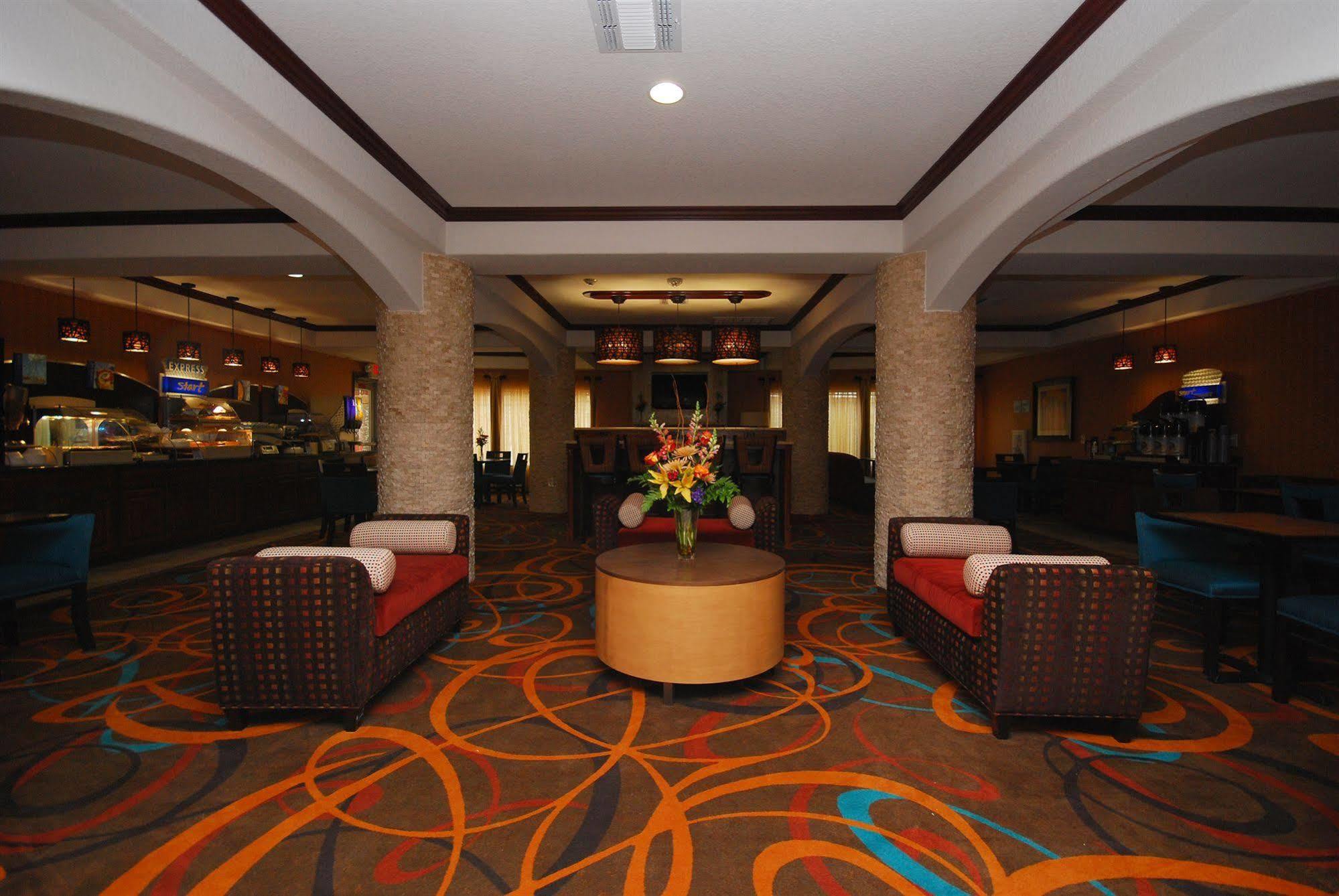Holiday Inn Express & Suites Gonzales, An Ihg Hotel Εξωτερικό φωτογραφία